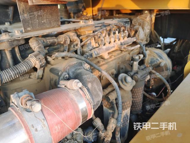 風(fēng)扇及皮帶（壓路機發(fā)動機艙）