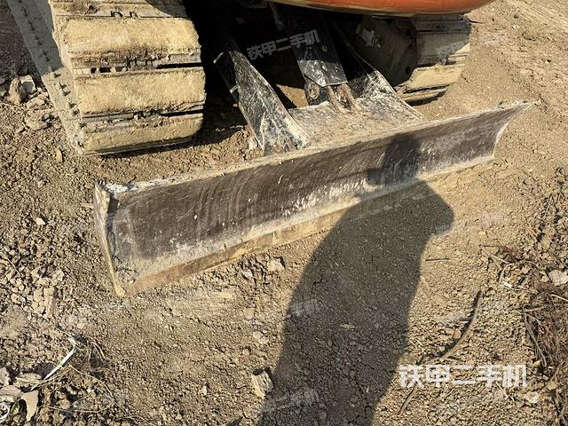 右導(dǎo)向輪（行走機(jī)構(gòu)）