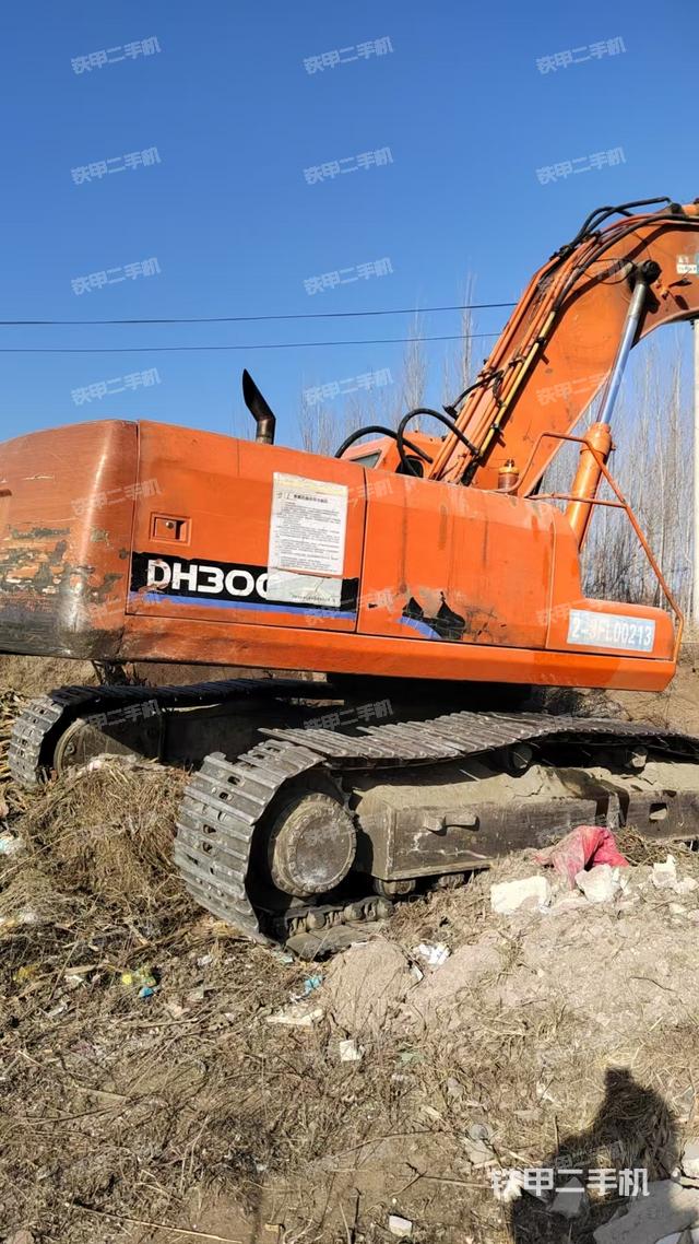 整机右后45°（整机外观）