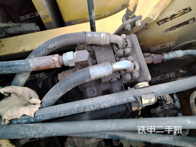 回轉(zhuǎn)馬達(dá)（上車部件）