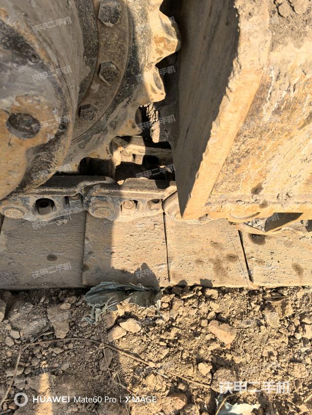 右側(cè)行走馬達(dá)蓋板（行走機(jī)構(gòu)）