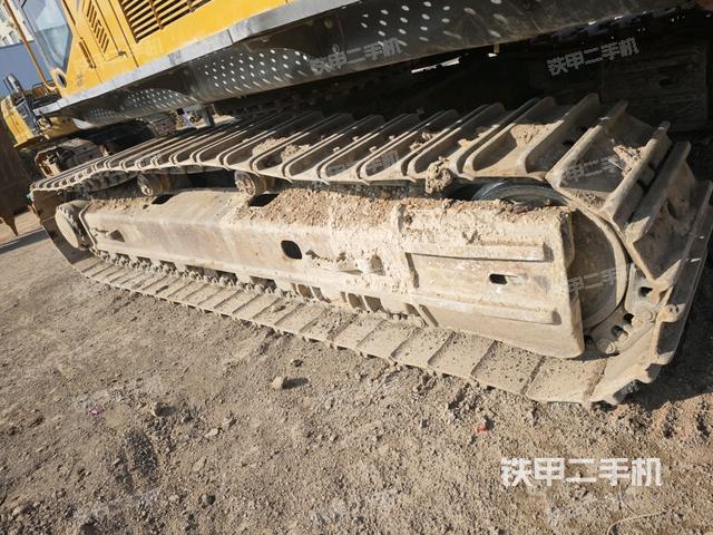 單側(cè)履帶整體（整機(jī)外觀）