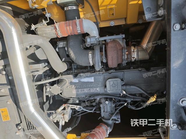 發(fā)動(dòng)機(jī)整體俯視(整機(jī)外觀) 發(fā)動(dòng)機(jī)整體俯視(整機(jī)外觀)