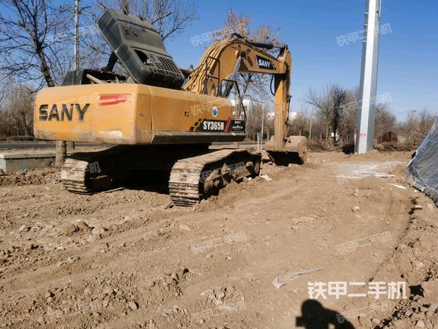 右后45(整机外观) 右后45(整机外观)