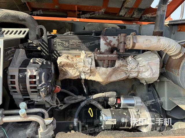 發(fā)動機(jī)室（上車部件）