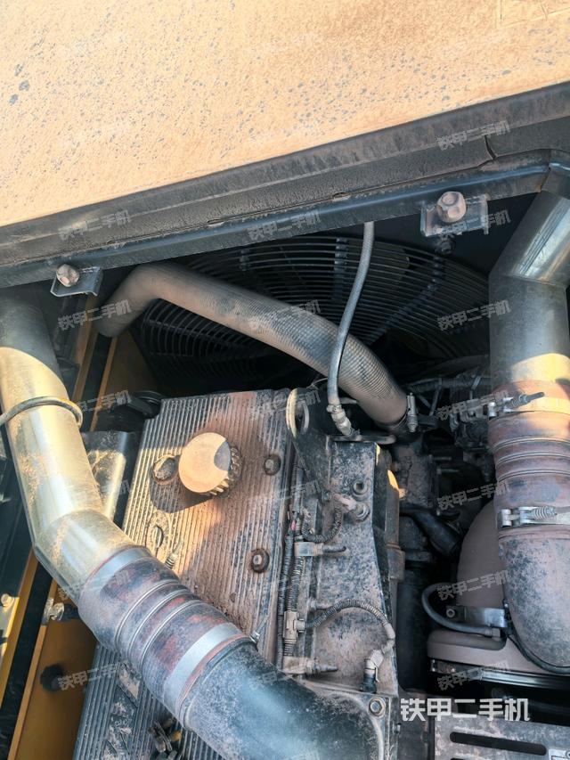 水箱+風(fēng)扇特寫(xiě)（上車(chē)部件）