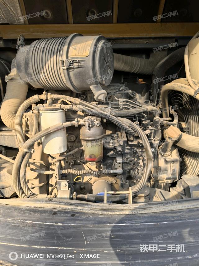 發(fā)動機(jī)整體俯視（整機(jī)外觀）