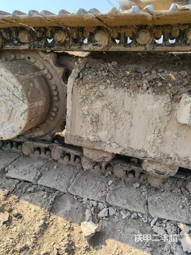 單側(cè)履帶整體（整機外觀）