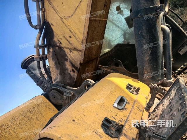 大臂根部?斜視（工作和回轉(zhuǎn)裝置）