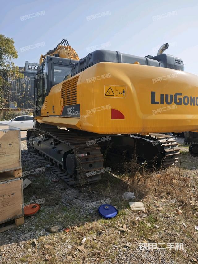 整機(jī)右后45°(整機(jī)外觀) 整機(jī)右后45°(整機(jī)外觀)