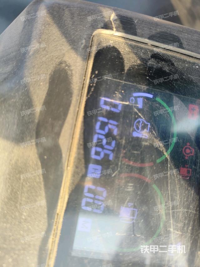 小時表(駕駛室部分) 小時表(駕駛室部分)