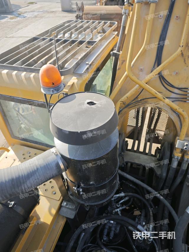 駕駛室頂部（整機(jī)外觀）