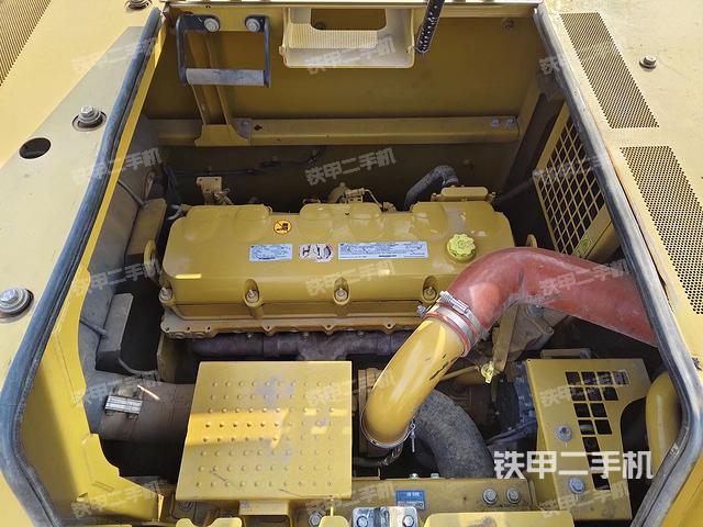 發(fā)動(dòng)機(jī)整體俯視（整機(jī)外觀）