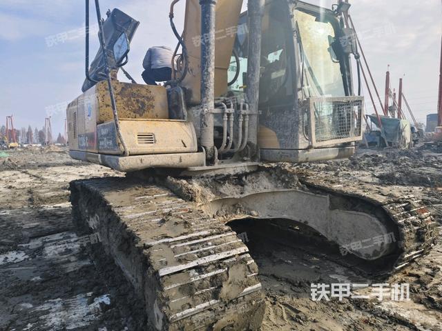 右前45(整機外觀) 右前45(整機外觀)