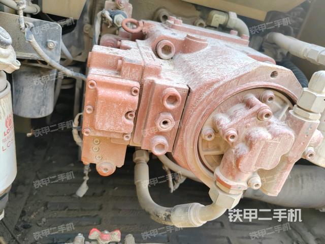 液壓泵室(大件艙室) 液壓泵室(大件艙室)