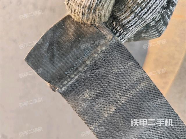 右側(cè)玻璃角標(biāo)（駕駛室部分）