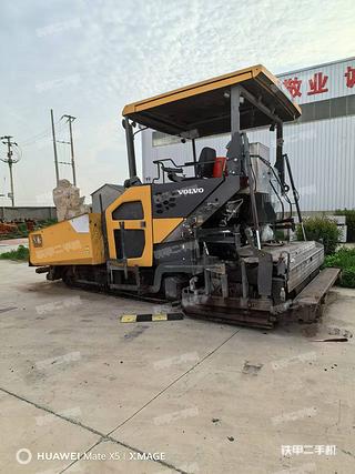 沃爾沃ABG P6820C瀝青攤鋪機(jī)實(shí)拍圖片