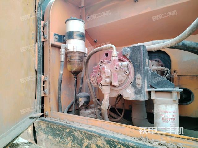 液壓泵室（大件艙室）