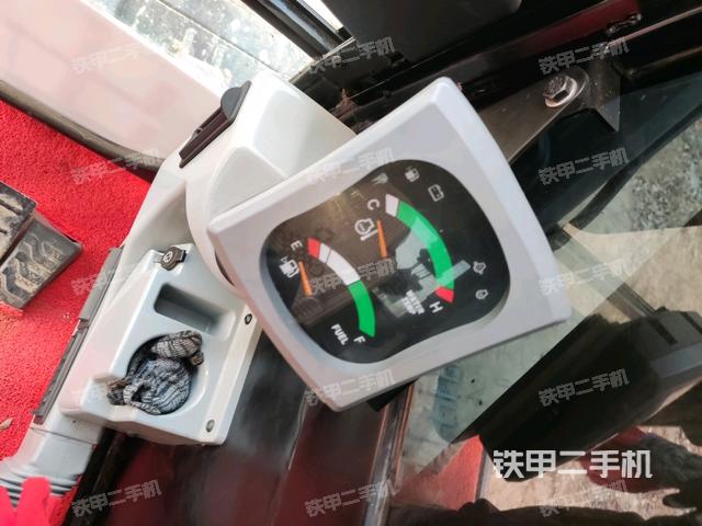 顯示屏?(駕駛室部分) 顯示屏?(駕駛室部分)
