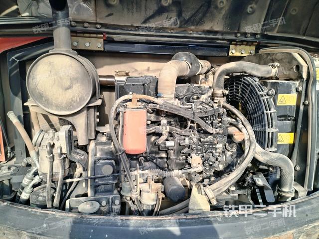 發(fā)動(dòng)機(jī)室(上車部件) 發(fā)動(dòng)機(jī)室(上車部件)