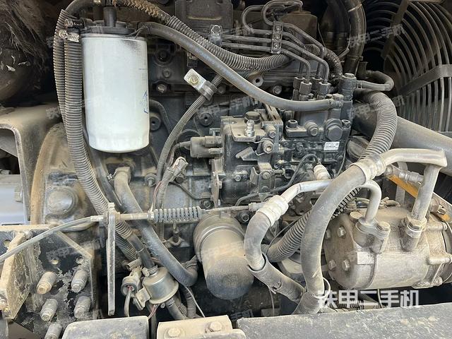 發(fā)動(dòng)機(jī)整體俯視（整機(jī)外觀）