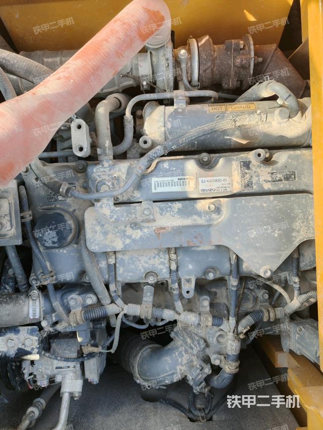 駕駛室頂部俯視（上車部件）