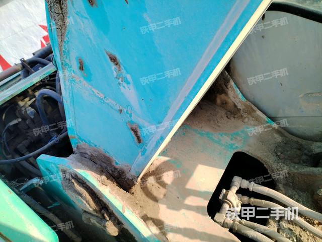 大臂根部?斜視(工作和回轉(zhuǎn)裝置) 大臂根部?斜視(工作和回轉(zhuǎn)裝置)