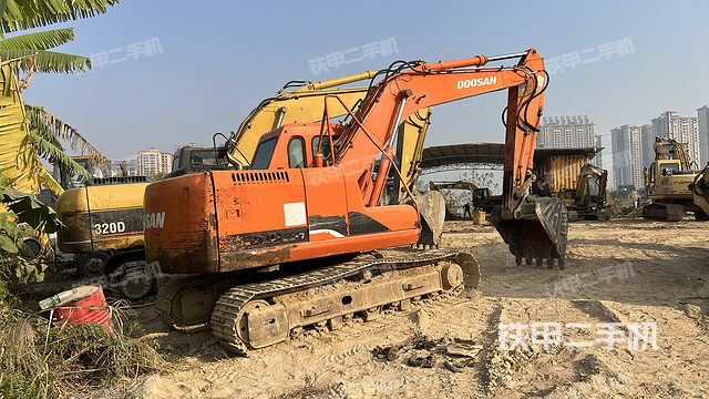 整机右后45°（整机外观）