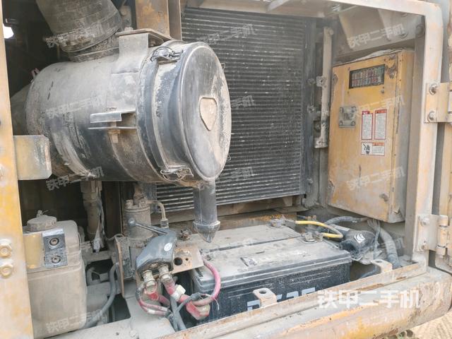 散熱器正面（大件艙室）