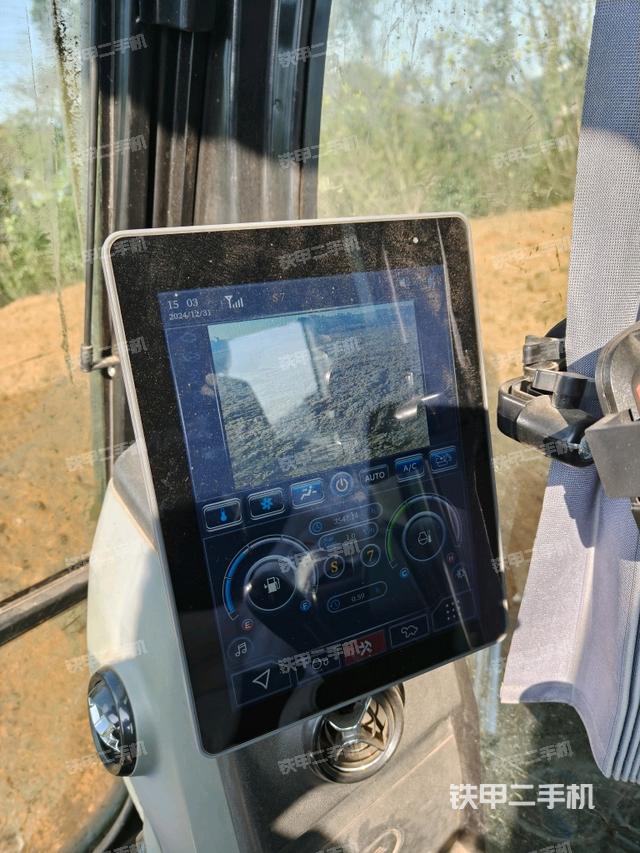 座椅后部（駕駛室部分）