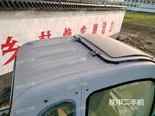 駕駛室頂部俯視(上車部件) 駕駛室頂部俯視(上車部件)