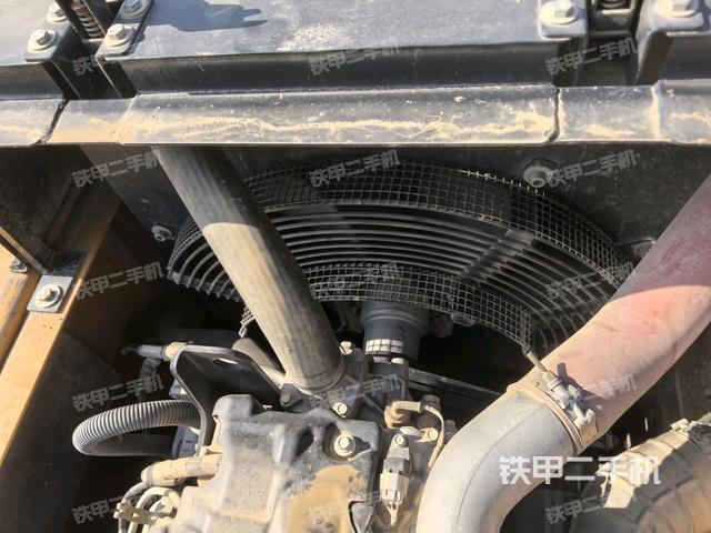 水箱+風(fēng)扇特寫(上車部件) 水箱+風(fēng)扇特寫(上車部件)