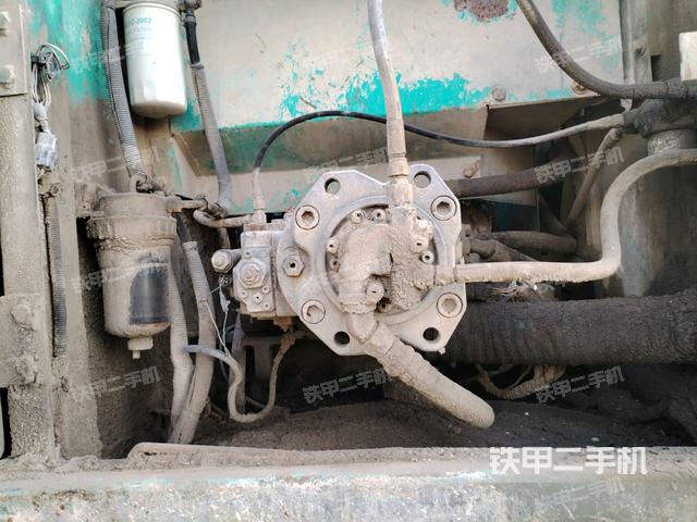 液壓泵斜45?左(大件艙室) 液壓泵斜45?左(大件艙室)