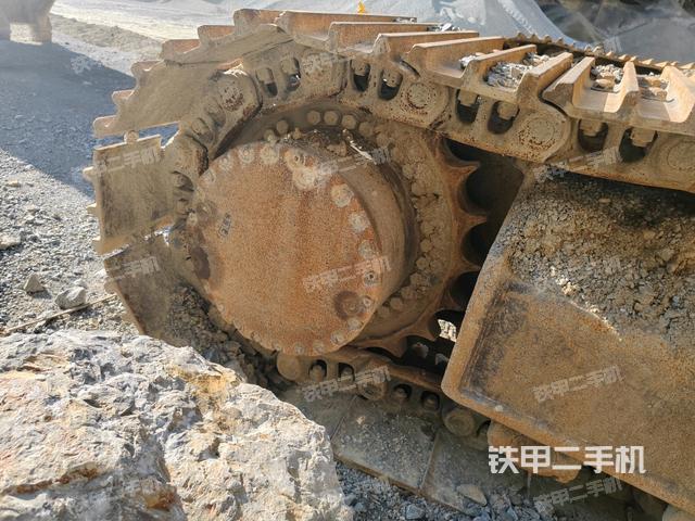 右驅(qū)動(dòng)輪(行走機(jī)構(gòu)) 右驅(qū)動(dòng)輪(行走機(jī)構(gòu))
