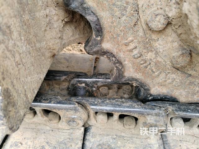 左托鏈輪和鏈筋(行走機構(gòu)) 左托鏈輪和鏈筋(行走機構(gòu))