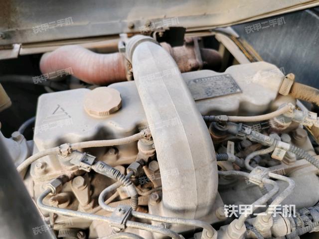 發(fā)動(dòng)機(jī)室(上車部件) 發(fā)動(dòng)機(jī)室(上車部件)