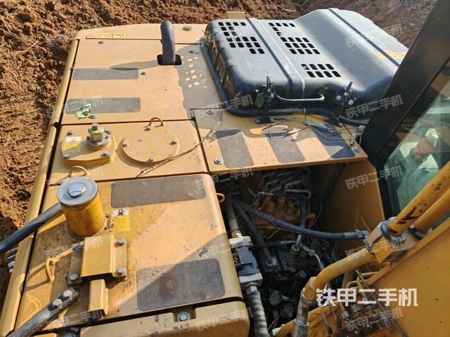 散熱器正面（大件艙室）