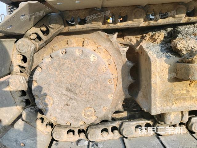 右側(cè)行走馬達(dá)蓋板（行走機(jī)構(gòu)）