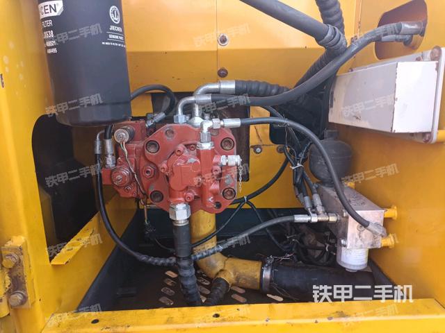 液壓泵室（大件艙室）