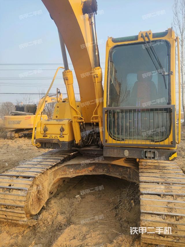 大臂油缸整體?豎拍（工作和回轉裝置）