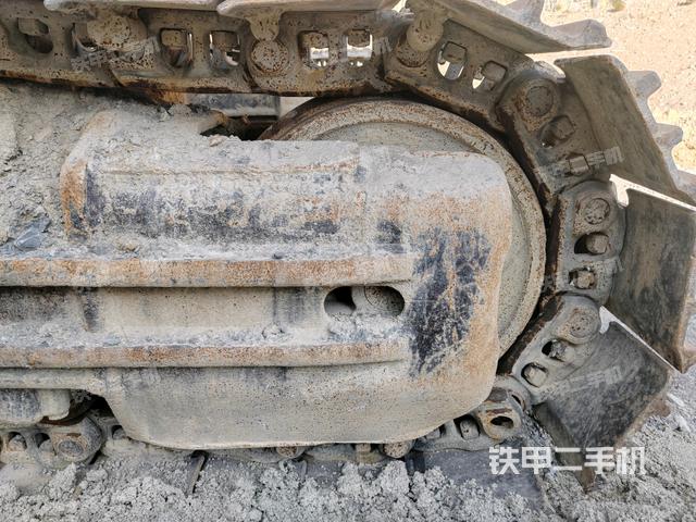 左側(cè)行走馬達(dá)蓋板（行走機(jī)構(gòu)）