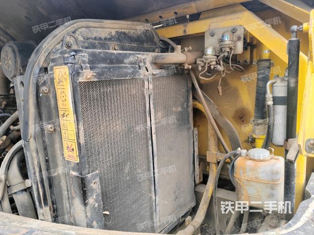 散熱器室(大件艙室) 散熱器室(大件艙室)