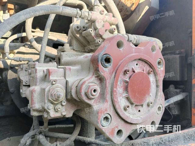 液壓泵室（大件艙室）