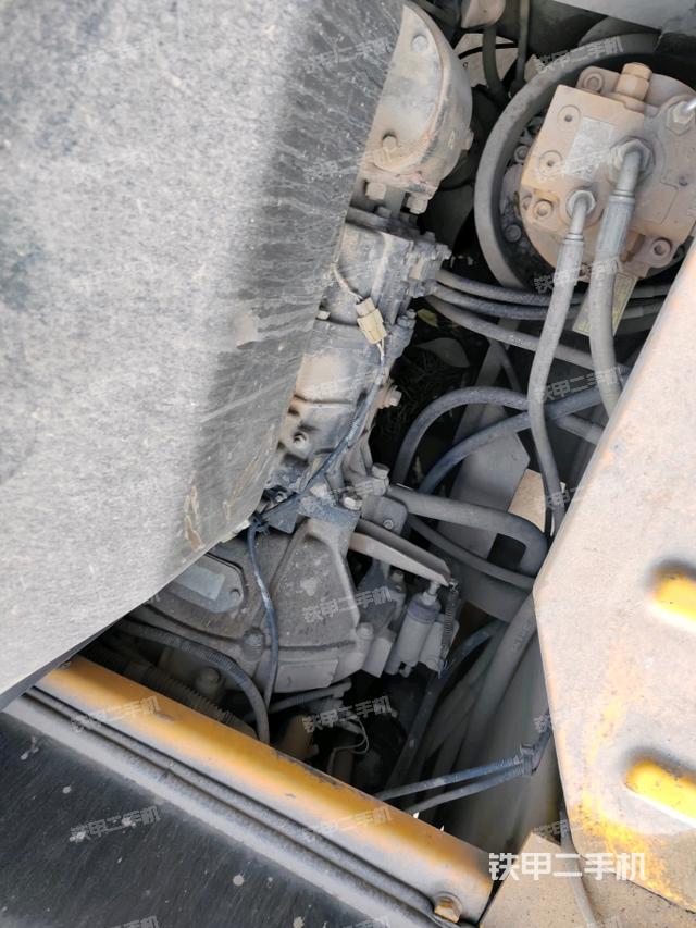 液壓泵室(大件艙室) 液壓泵室(大件艙室)