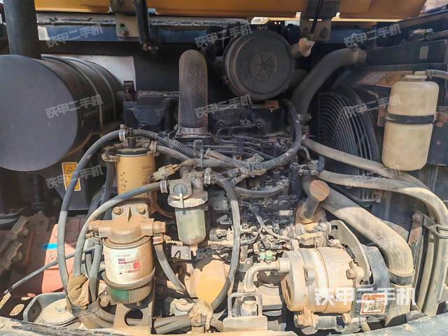 发动机整体俯视（整机外观）