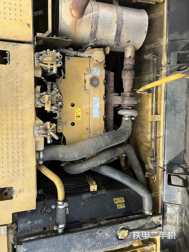 發(fā)動機(jī)整體俯視（整機(jī)外觀）