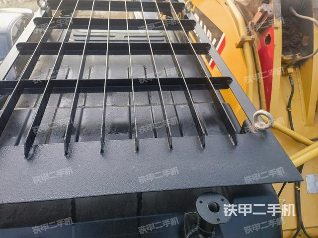 駕駛室頂部俯視(上車部件) 駕駛室頂部俯視(上車部件)