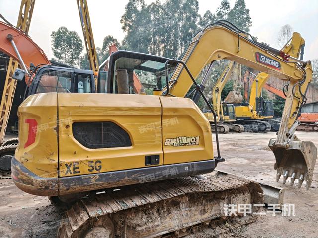 右前45(整機(jī)外觀) 右前45(整機(jī)外觀)