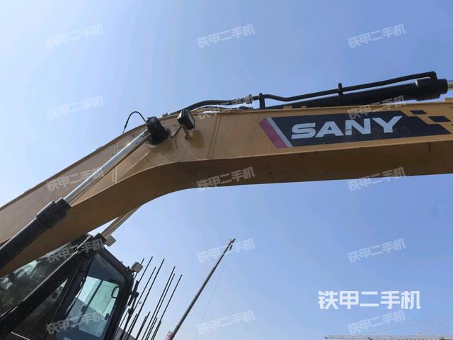大臂整體?右側(cè)(工作和回轉(zhuǎn)裝置) 大臂整體?右側(cè)(工作和回轉(zhuǎn)裝置)