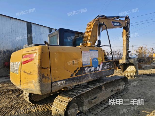 右后45(整機(jī)外觀) 右后45(整機(jī)外觀)